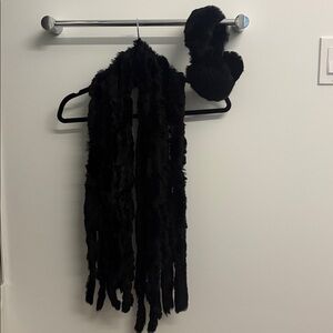 Black fur scarf & earmuff set